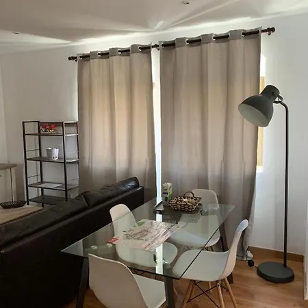 Casa Del Seminario Apartment *